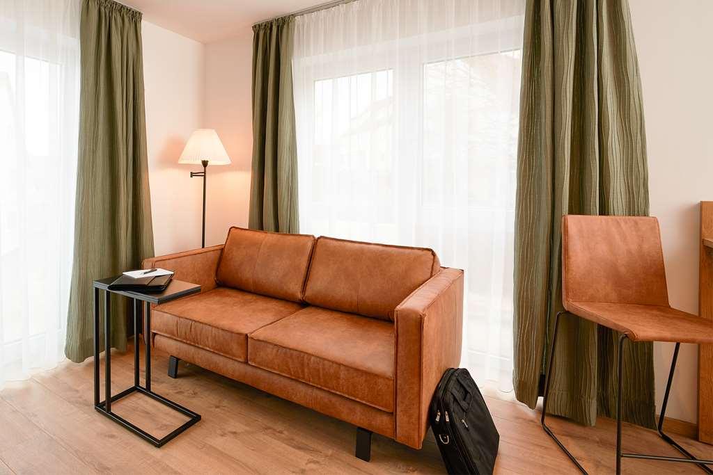 Hotel Hirsch Neu-Ulm Room photo